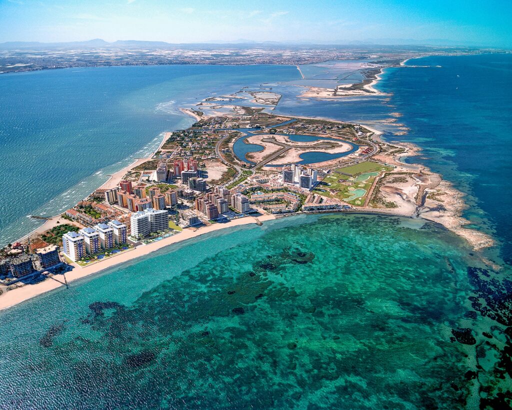 Vista aérea de La Manga del Mar Menor.