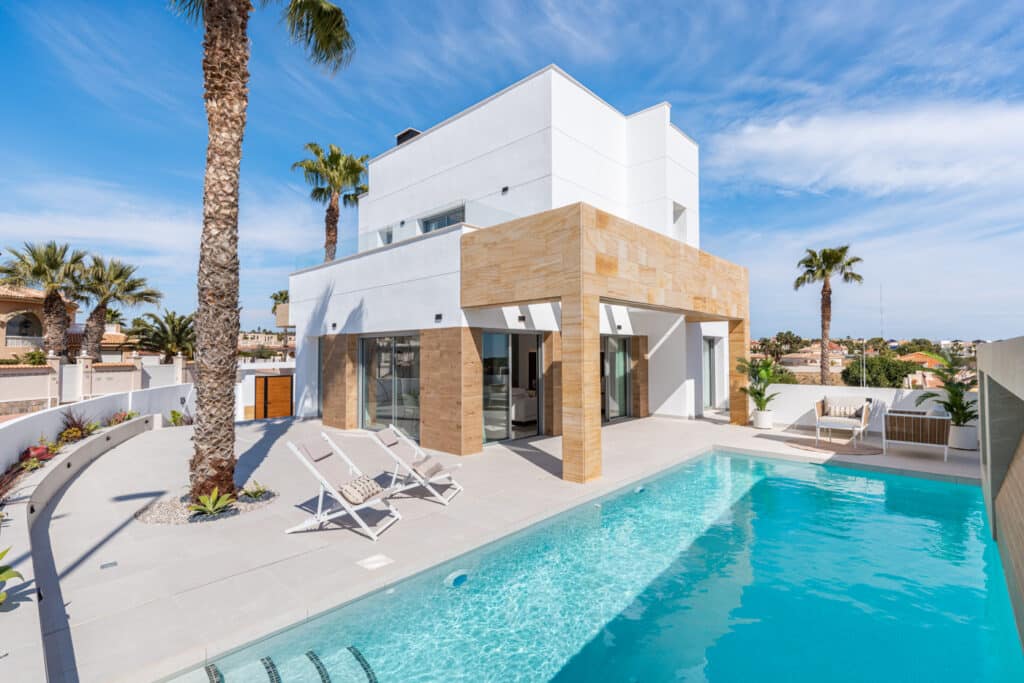 Villas en España. Villa Julieta, ubicada en Ciudad Quesada, Costa Blanca de España.